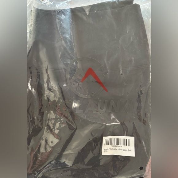 Molauna 5” Women's Black High-Rise Workout/Bike Shorts NIB - Picture 4 of 4